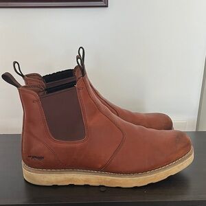 Men's Brown Leather Chukka Boots with Pull-On Elastic Panels